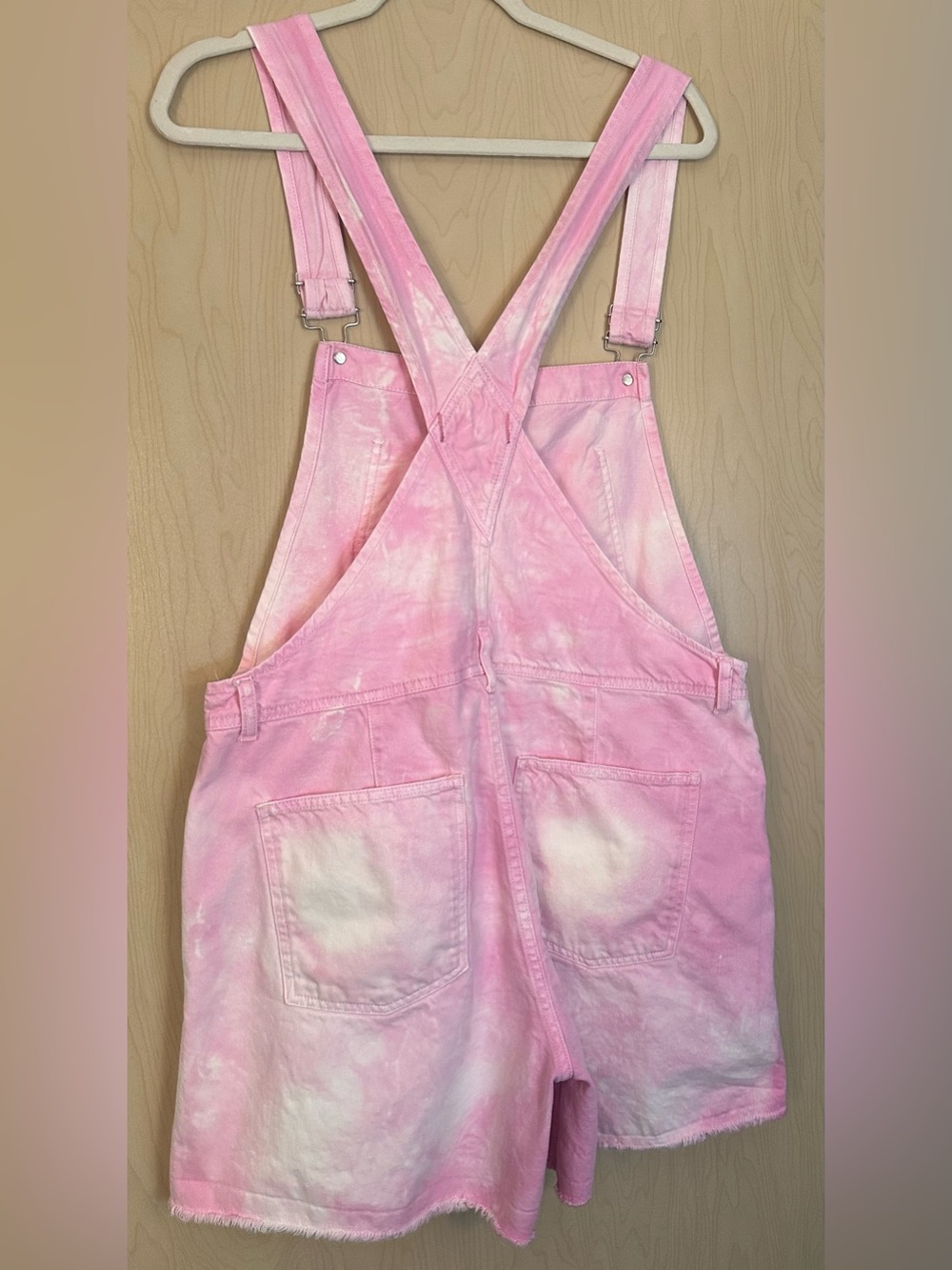 We The Free Pink Tie Dye/ Bleach Wash  Overall Denim Shorts - Picture 5 of 7